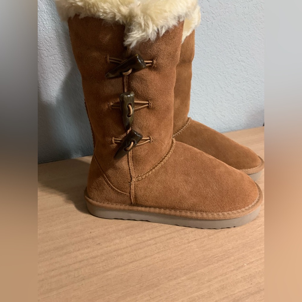 Style & Co Tan Suede Winter Boots with Faux Fur Lining size 8 - Picture 2 of 11